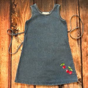 ⭐️⭐️Denim jumper EUC SIZE 6